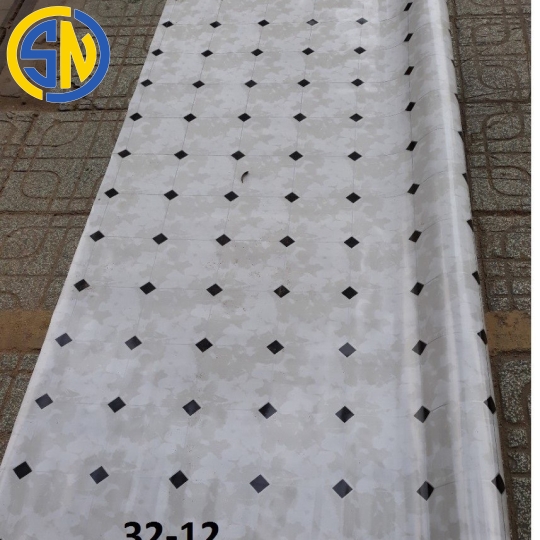Simili 32-12